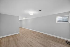 Unfurnished 3 Bedroom in Centennial CO