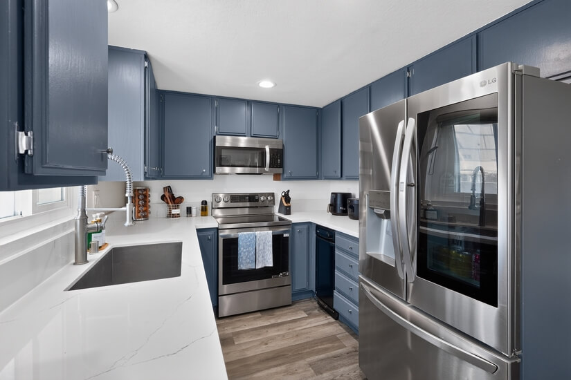 Furnished 2 Bedroom Corporate Rental