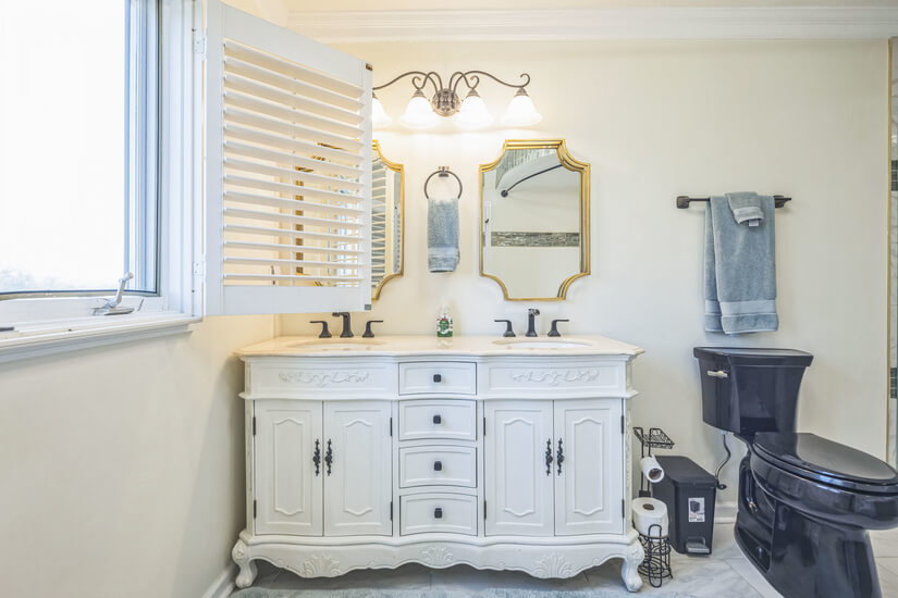 Kickback and Enjoy the Savannah River