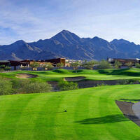 Mc Dowell Golf course 5 min away