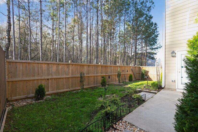 Fully Furnished Executive Home