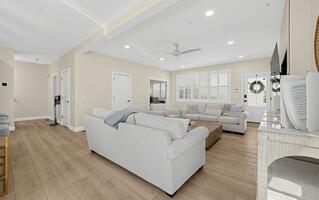 Fully Furnished Rental home in Wells ME