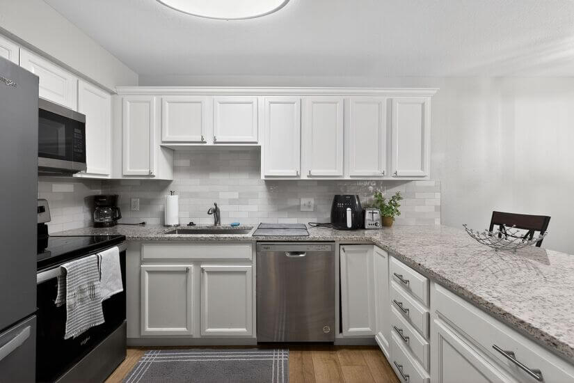 Beautiful Remodeled Fully Furnished Home