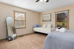 3rd bedroom with queen bed and a day bed