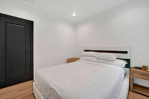 Boutique 3 Bed 2 Bath