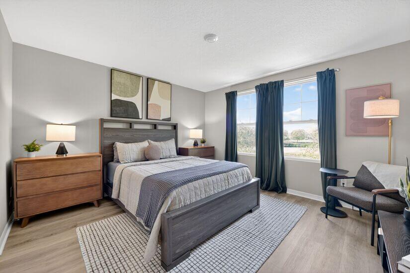 AMAZING 4BD 3 and Half Bath Townhouse