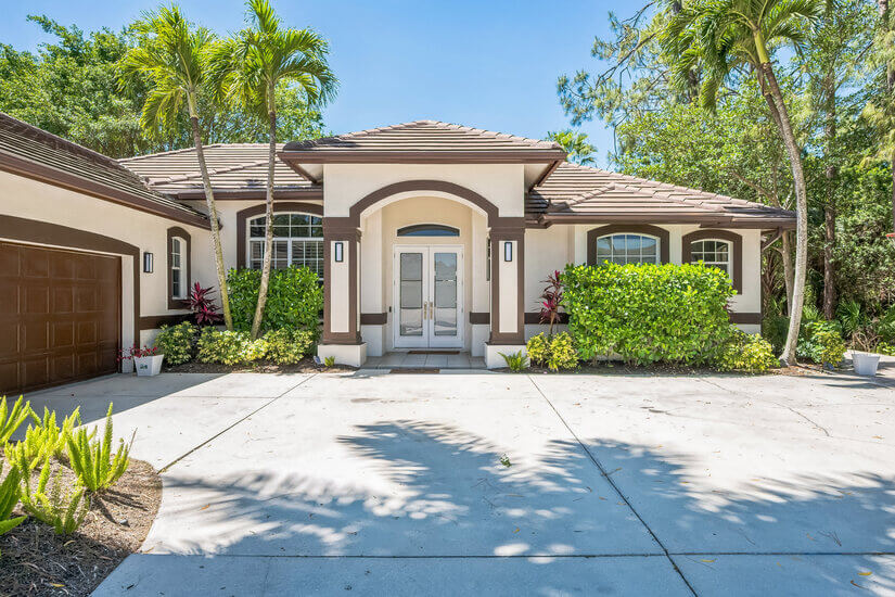 Beautiful Naples 4 Bedroom