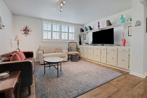 3Bed 2Bath on St Charles-Garden District