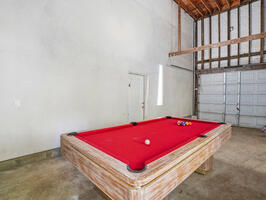 Furnished Luxury 5BR Retreat w Hot Tub