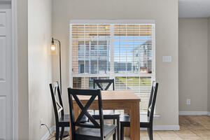 Walk to AM and Northgate King Beds Patio