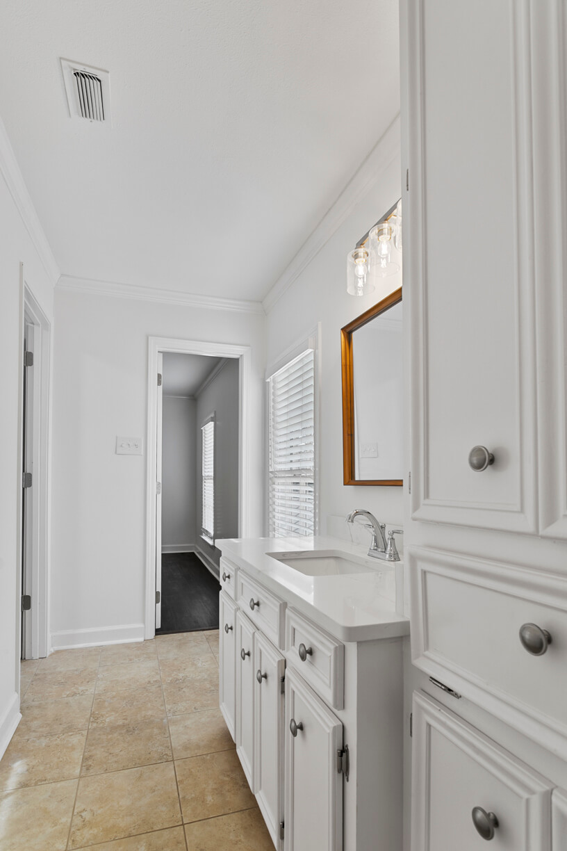 Newly Renovated in Great Neighborhood