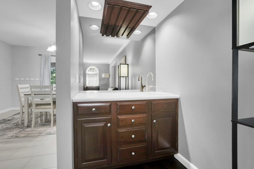 Fully Furnished home rental Zainesville