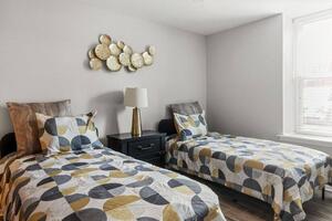 Upscale 3BR Corporate Rental Germantown 