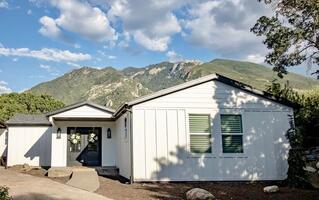 Beautiful modern farmhouse with views of Cottonwood Mtns.