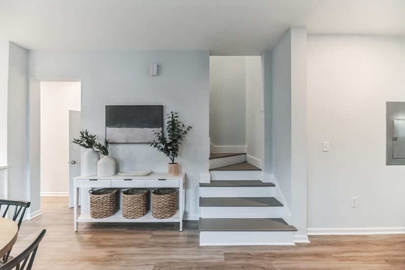  Beautiful Furnished Home In Charleston