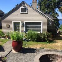 Welcome to your cottage by the lake