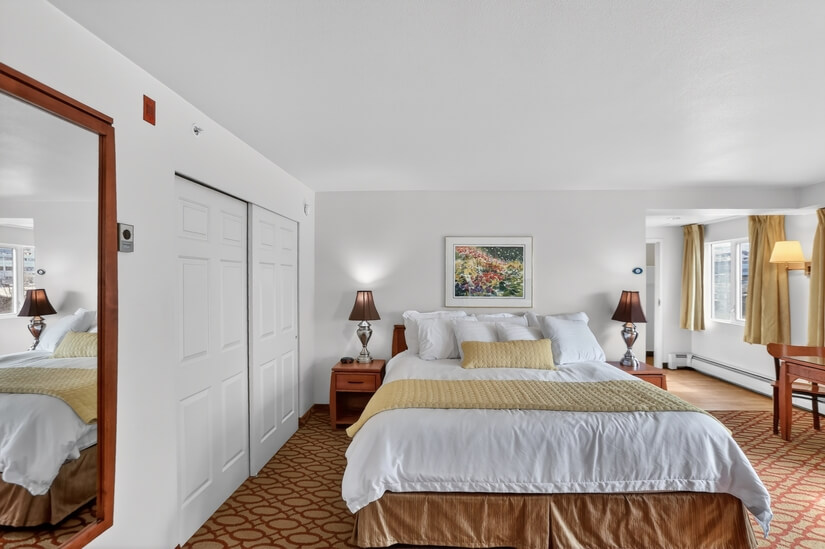 Anchorage Grand Apartments