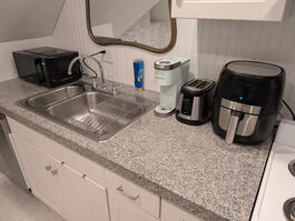 Keurig, air fryer, microwave, toaster