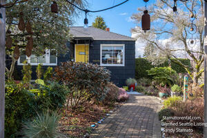 Twinkling garden lights from dusk to dawn.