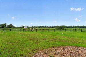Furnished house  La Vernia TX