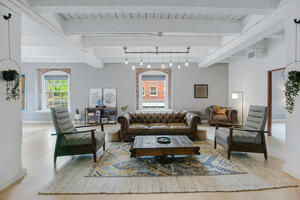 Beautifully Furnished Pearl District Home