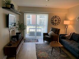Furnished one-bed condo