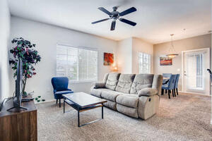 Fully furnished 2 Bed 2 Bath in Henderson