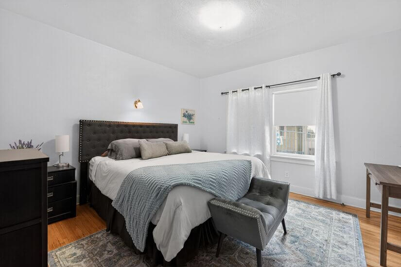 Newly Renovated Furnished home Redlands 