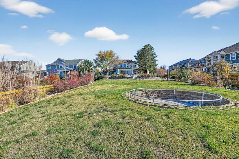 Furnished 1 bd Spacious apartment