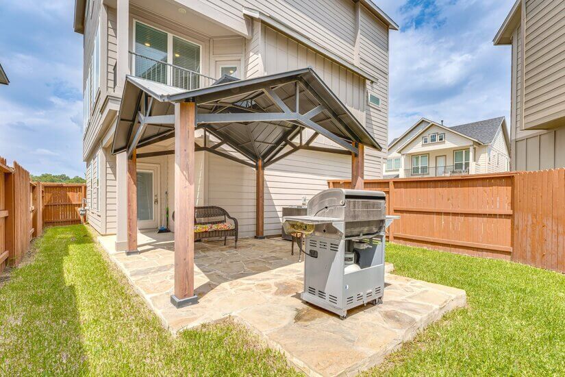 Furnished Luxury Home in San Antonio