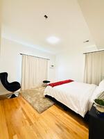 King Black Bed