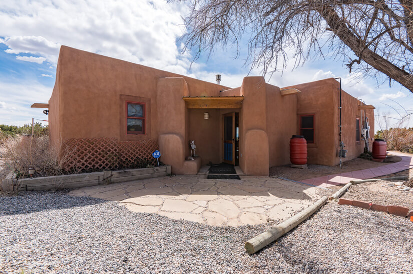 Elegant Santa Fe Corporate Housing