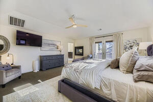 Luxury 6b7b Home close to DU WASH PARK