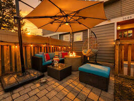Modern 2BR DT Seattle Patio BBQ Firepit