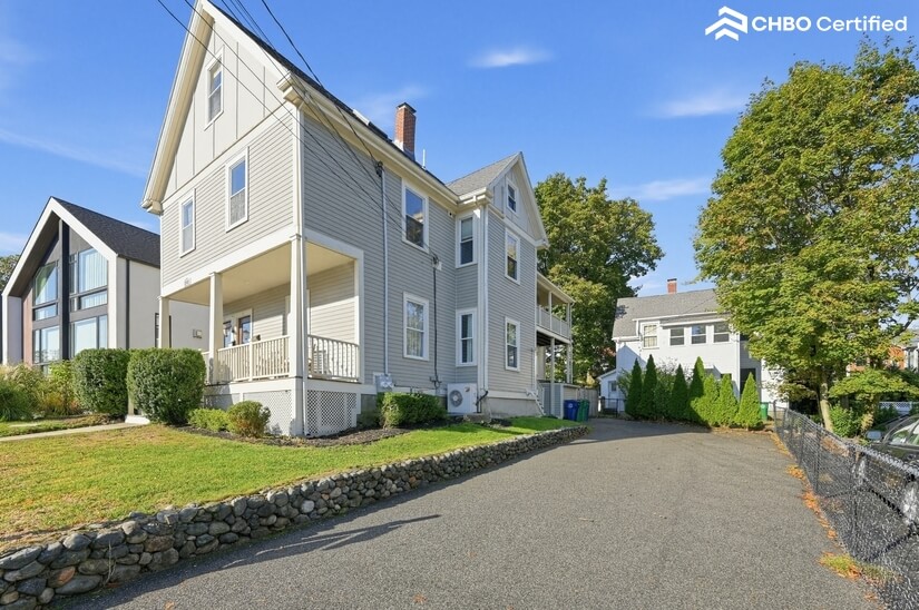 Fully Furnished 2 bd in Newton MA