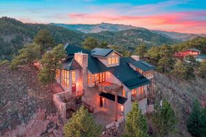 Beautiful home on top of the mountain.
