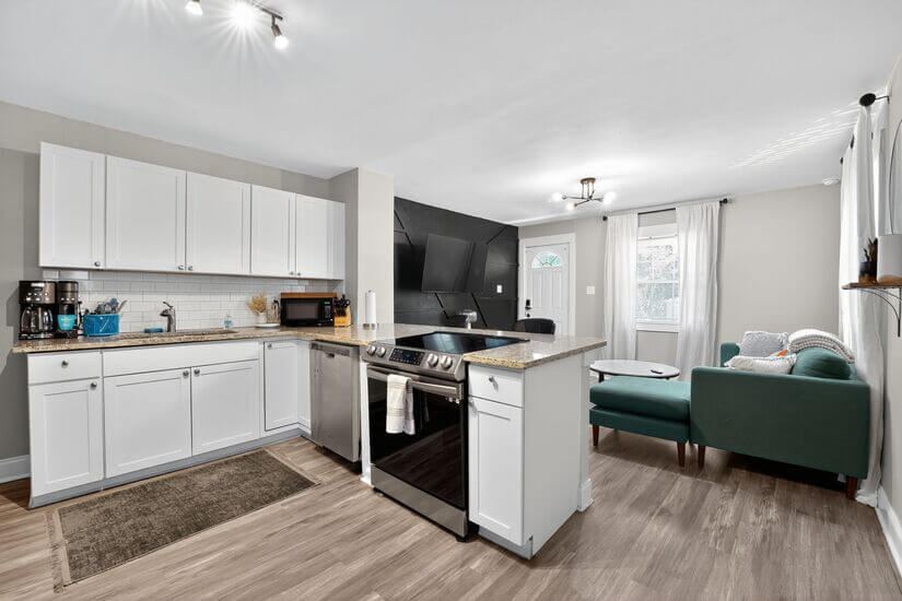 Urban Oasis 6 Min from Uptown Charlotte