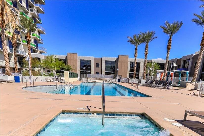 Modern Furnished Condo in Las Vegas