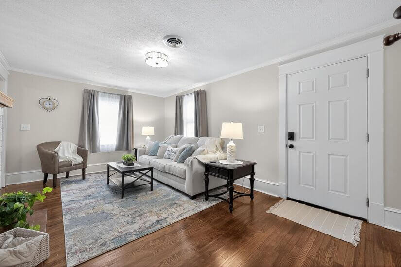 Bristol Furnished Single Story w Office