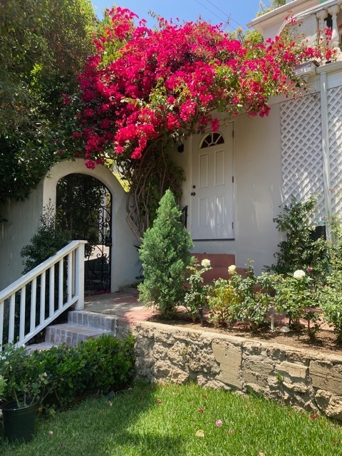 Guest House in West Hollywood Hills CA