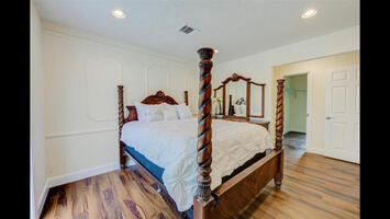 Upstairs BR