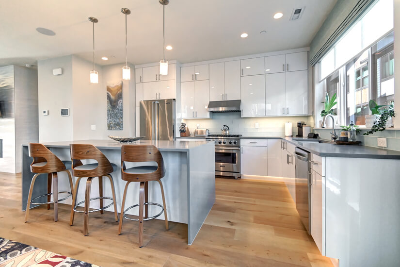 Pristine Urban Oasis Has It All