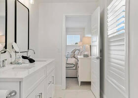 Fully Furnished Rental home in Wells ME