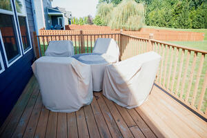 Backyard Dinning set