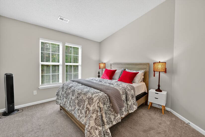 Furnished Cozy Townhouse in Charlotte