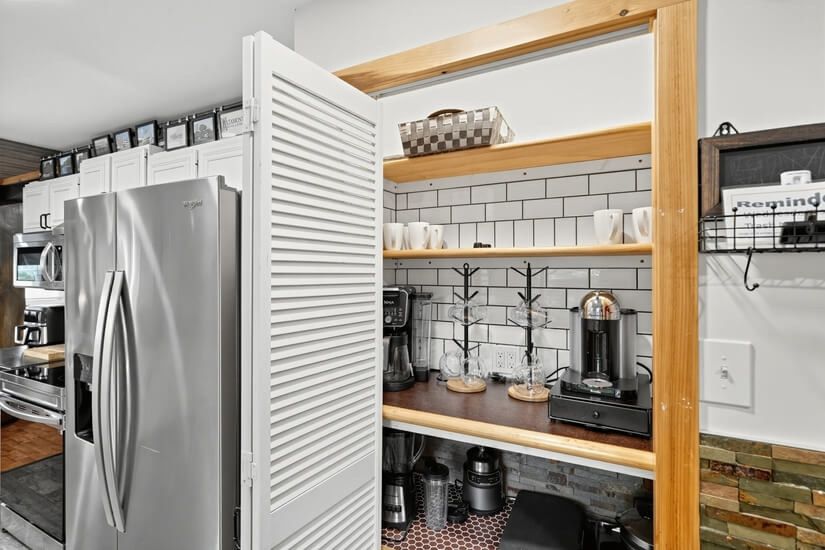 Albany Executive Level Furnished Housing
