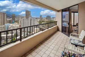 Ala Moana HighFloor  w Ocean City Views