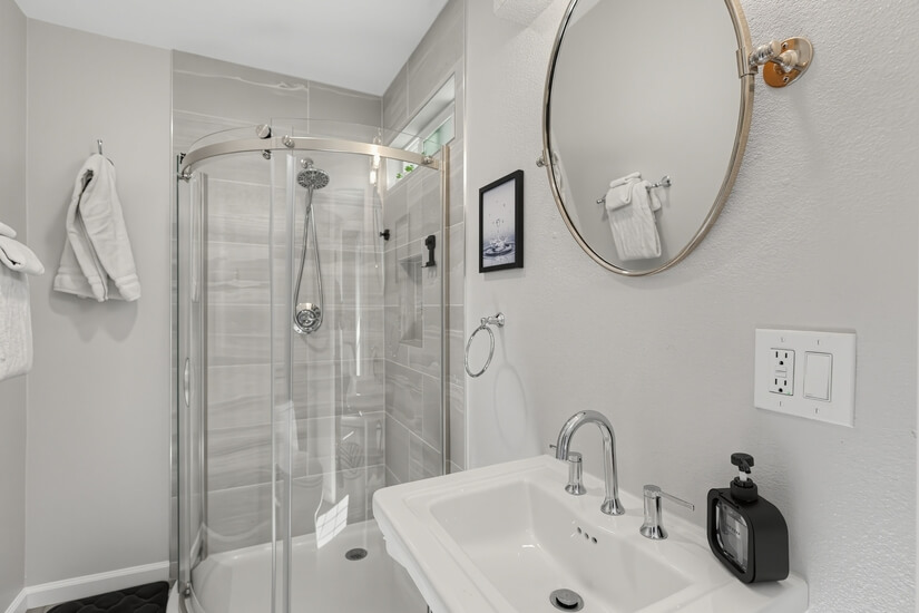 Remodeled 3BR Home Near Old Towne Orange