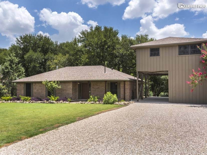 House and Separate Loft