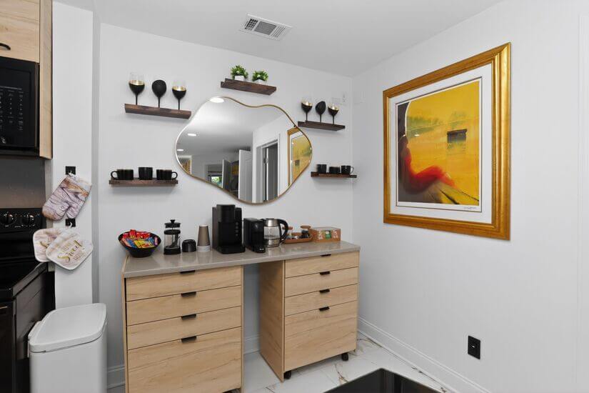 Mobile breakfast w/ coffee, tea, espresso, & utensils